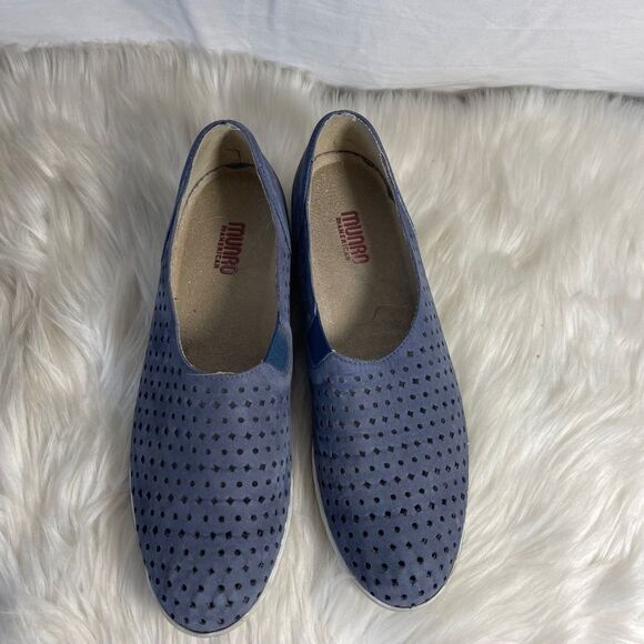 Munro American The Skipper Nubuck Low Rise Slip On Sneaker Sz 10N - Picture 2 of 4